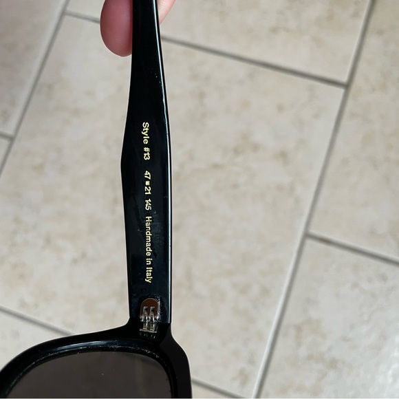 Colourful Standard Sunglasses Black Style 13 - Picture 4 of 5